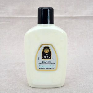 NOS Oil of Olay Fragrance Free Complete UV Protectant Lotion SPF 15 6 fl oz